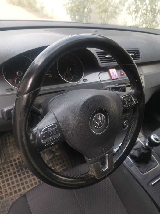 VOLKSWAGEN Passat 2009 — imagine 4