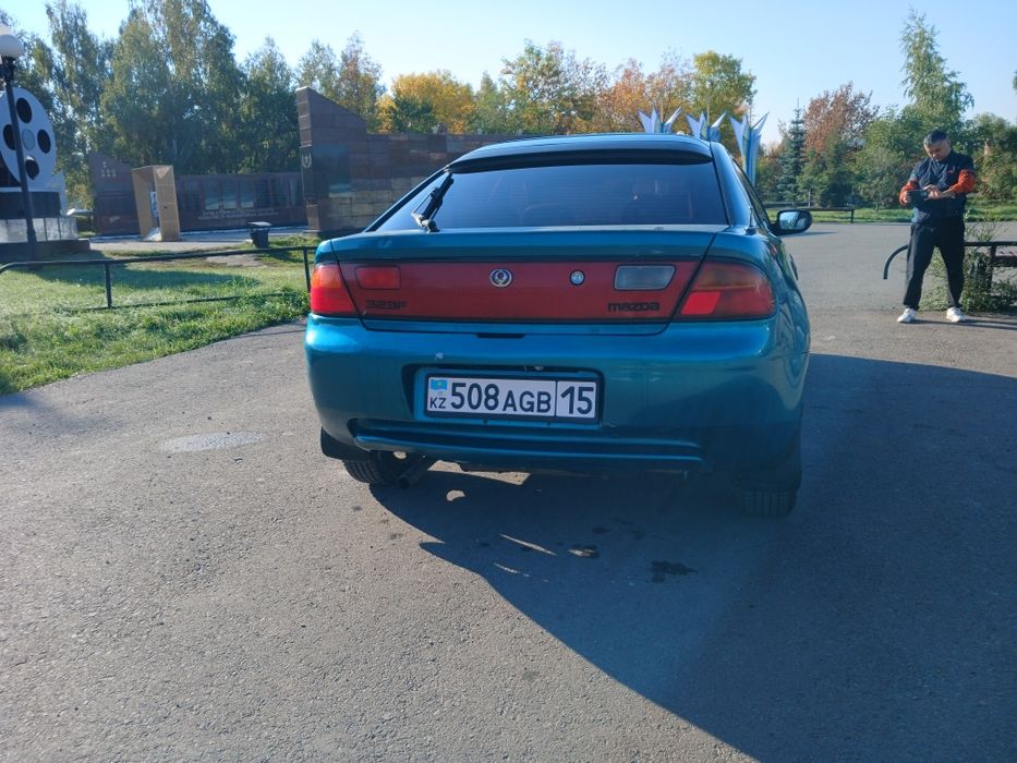 Продам Мазда надежная