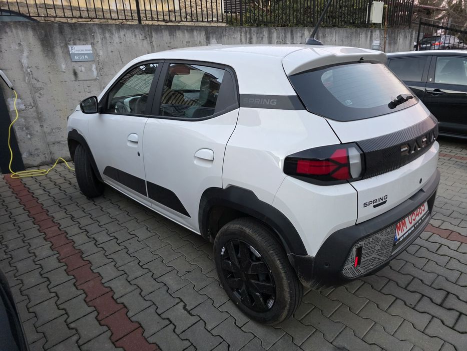 Pt Taxi Dacia spring electrica 2023 de închiriat .sau cu ziua incarcat