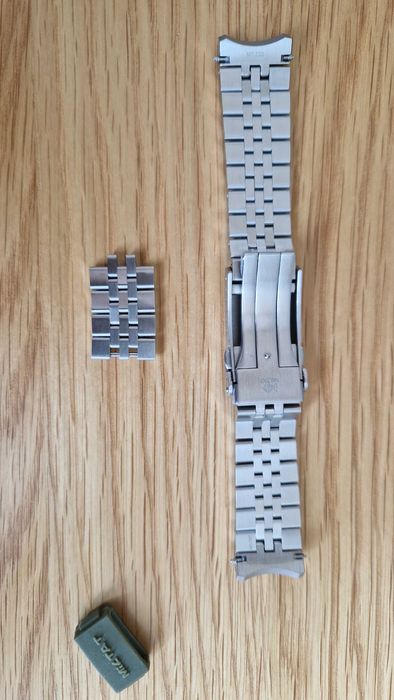 Продавам верига от Strapcode за Seiko 62MAS