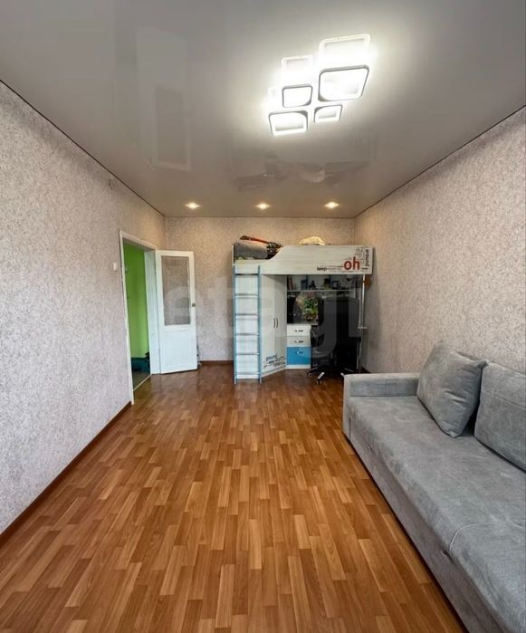 Продам 1 комн.кв. Бензострой