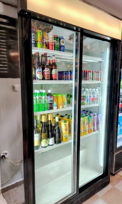 Двойна вертикална ХЛАДИЛНА витрина