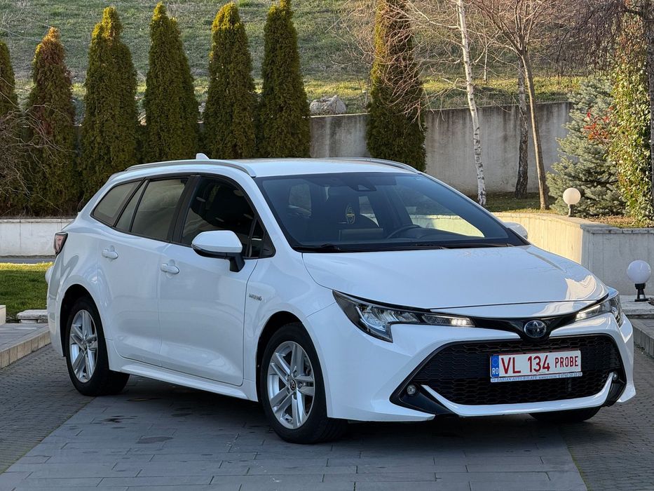 Toyota Corolla Tva Deductibil 1 An Garantie 1.8 Hybrid Sport 152cp