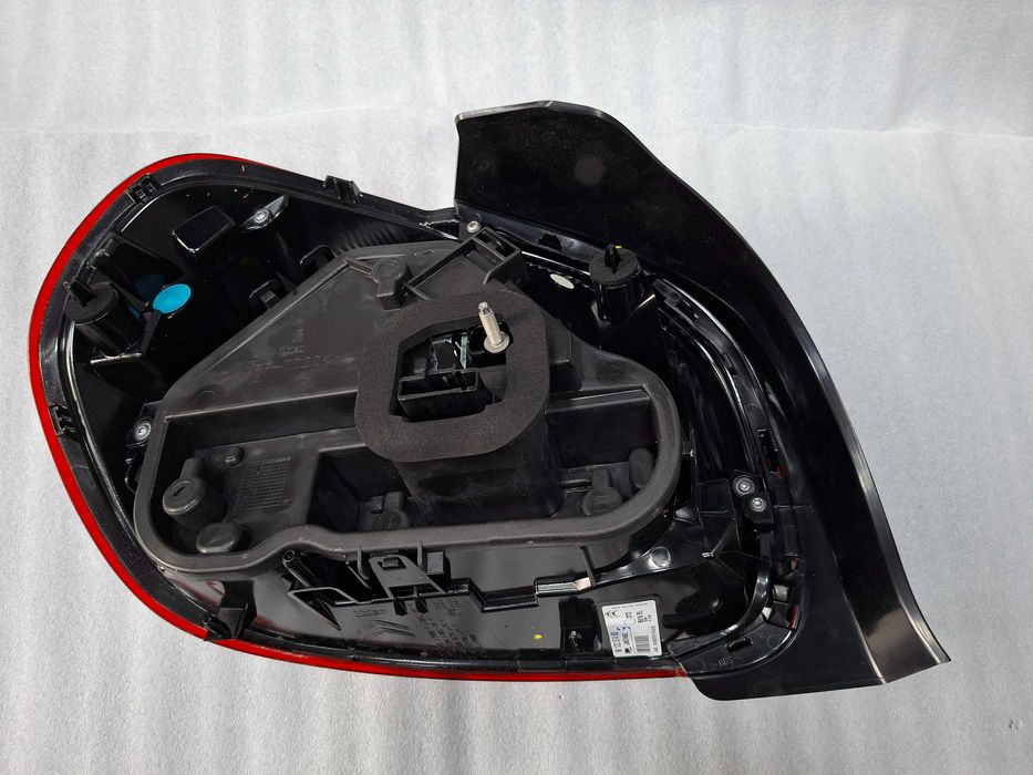 98122/57480 Нов Оригинален Десен Стоп Citroen C3 2016-