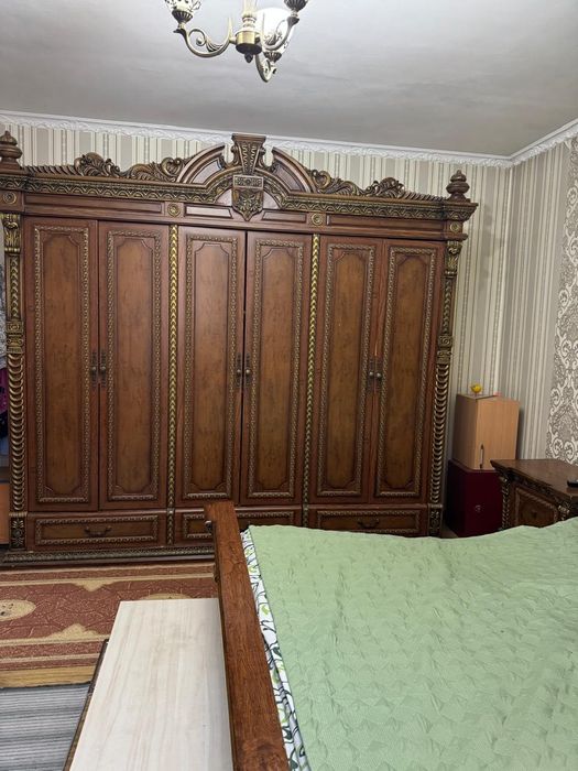 Спальний гарнитур