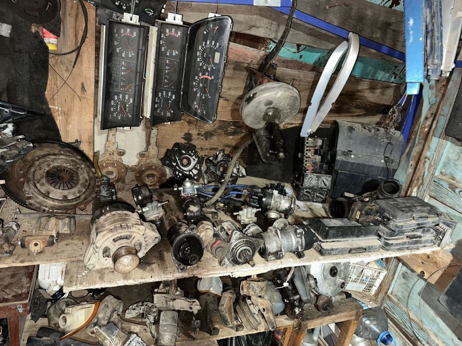 Продам стойки в сборе ваз