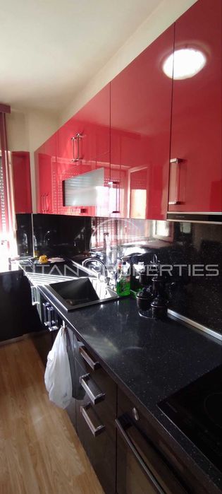 Продава се Тристаен апартамент в Пловдив, Тракия - 68 кв.м за 1971 €/кв.м - Снимка #8