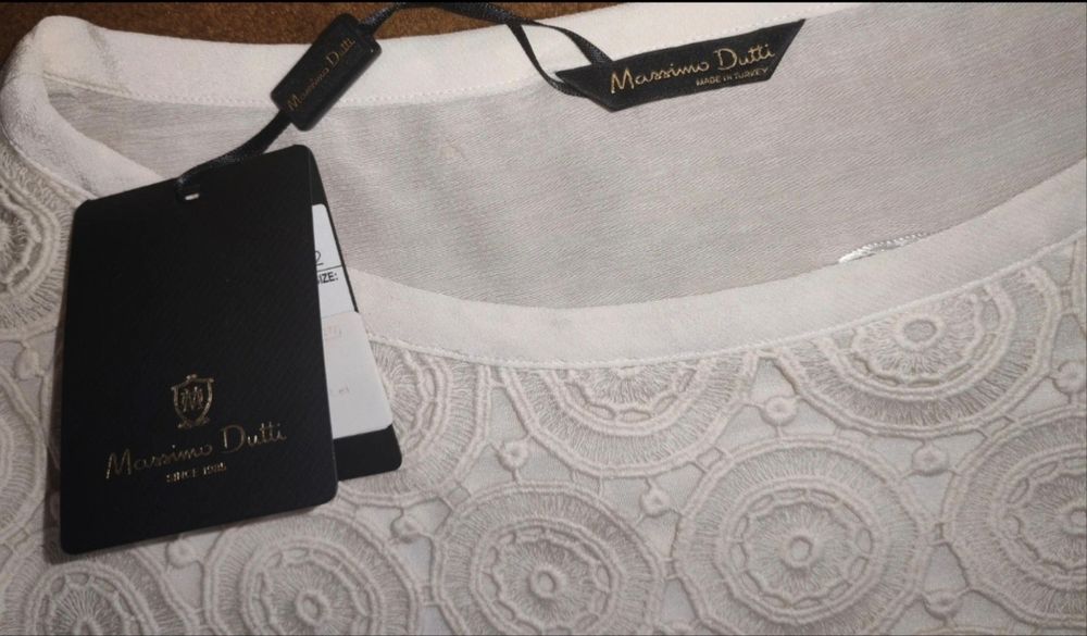 Bluza Massimo Dutti mărimea 42 noua cu eticheta.