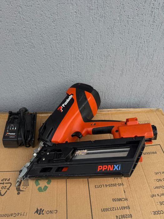 Pistol de bătut cuie Paslode PPNXI, 2025