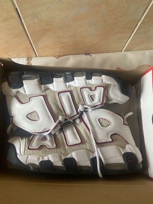 Adidasi nike uptempo
