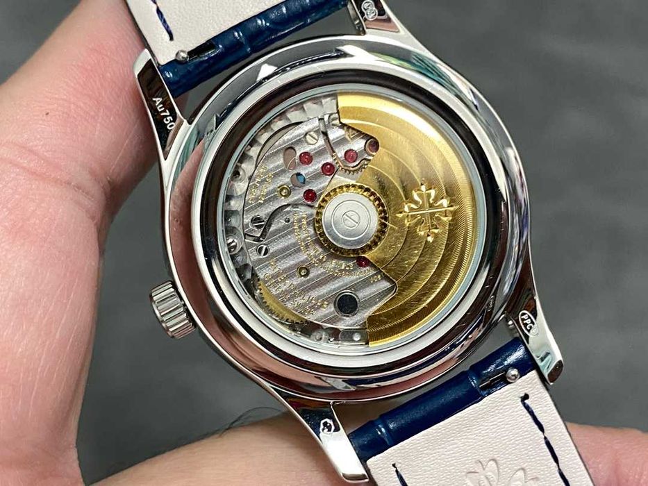 Автоматичен мъжки часовник Patek Philippe Annual Calendar 5205G-013