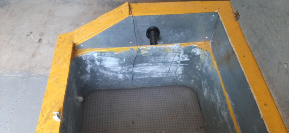 Брудер для цыплят