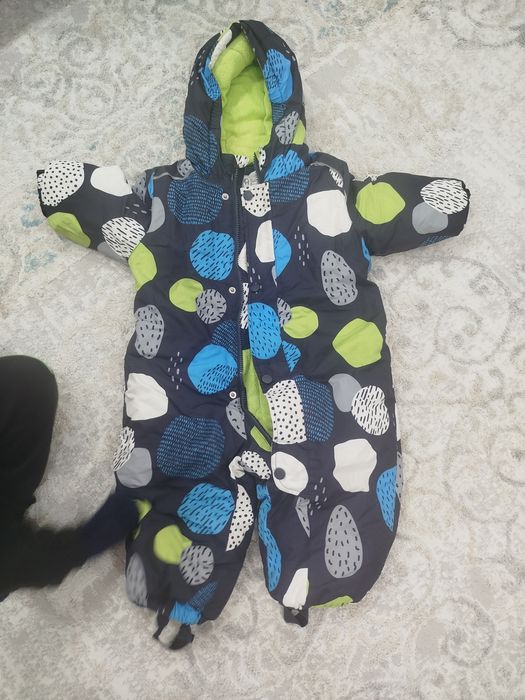 Продам детский комбинезон