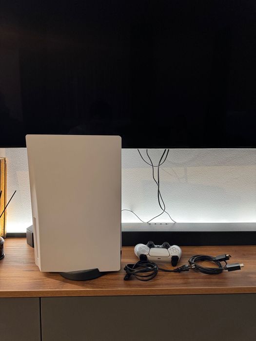 Play Station 5 825GB + disc drive