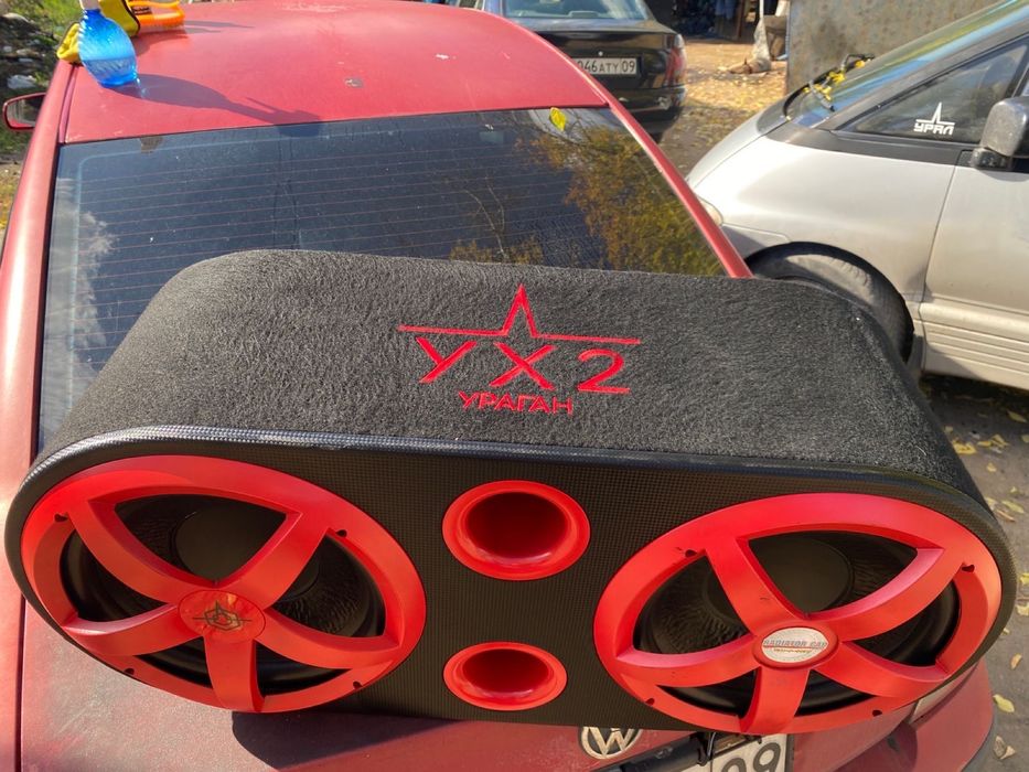 продам сабвуфер!