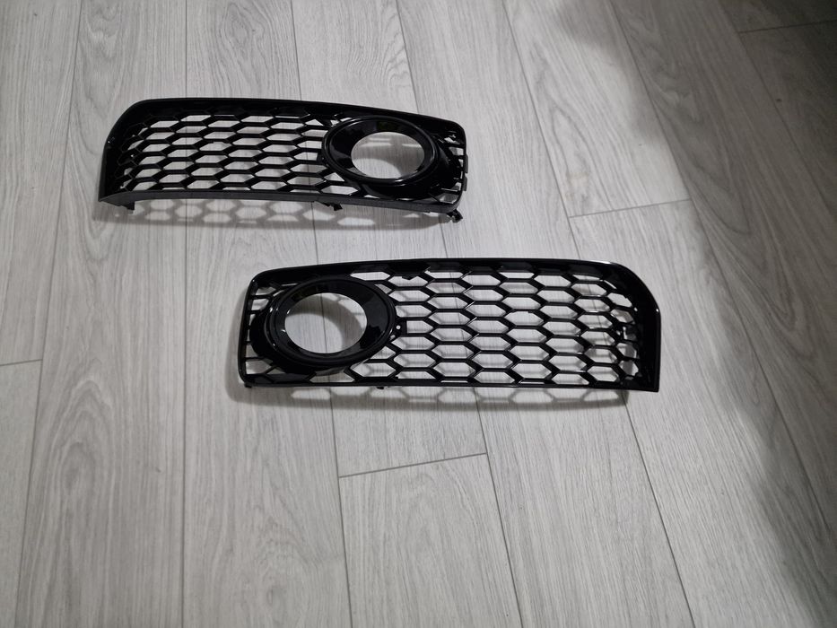 Grile proiectoare fagure audi A4B8