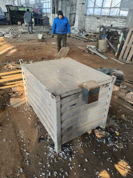 cutie metalica carucior cusca depozitare