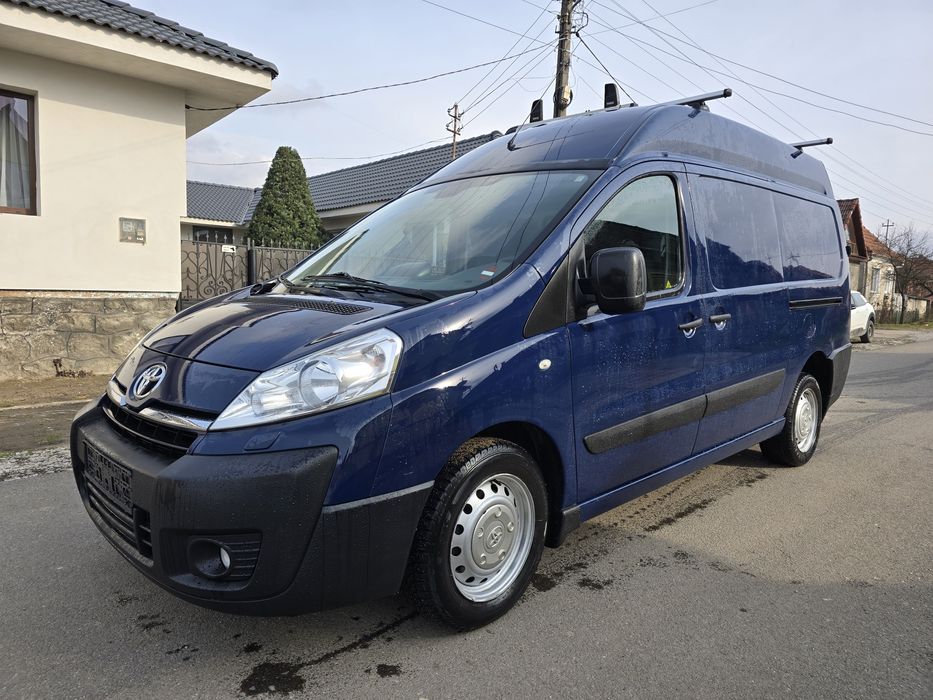Toyota    Proace