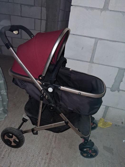 Carucior in stare buna