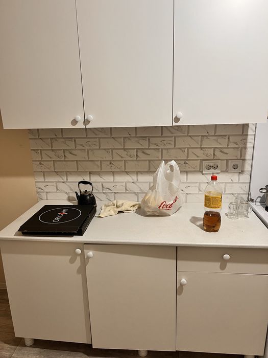 Продам кухонный шкаф