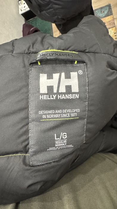 Пуховик Helly Hansen оригинал зимняя куртка