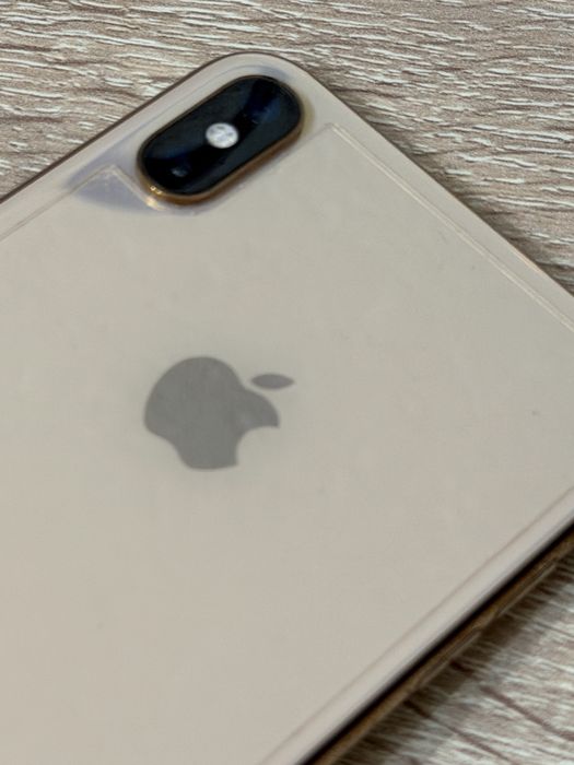 Продаю Iphone Xs Max