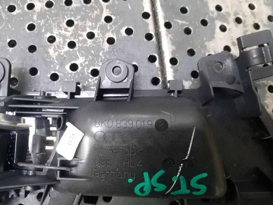 Maner interior stanga spate audi a4 b8 8k 8k0839019