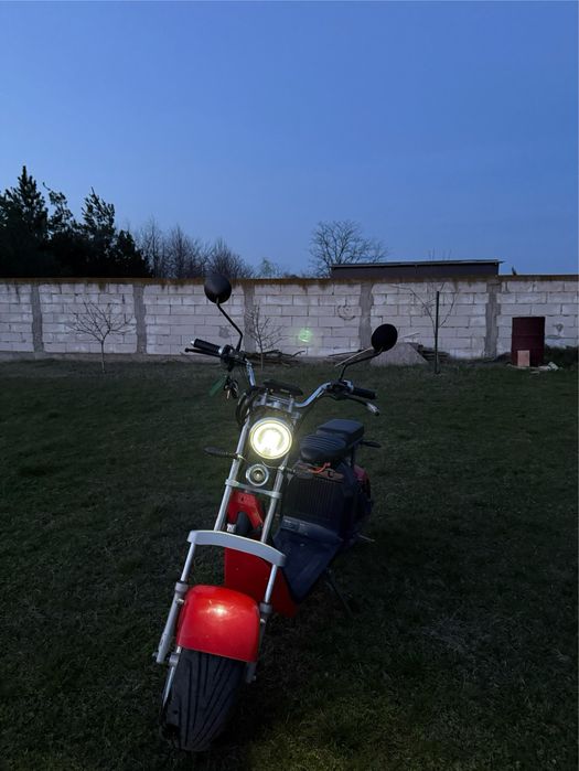 Vand scuter electric