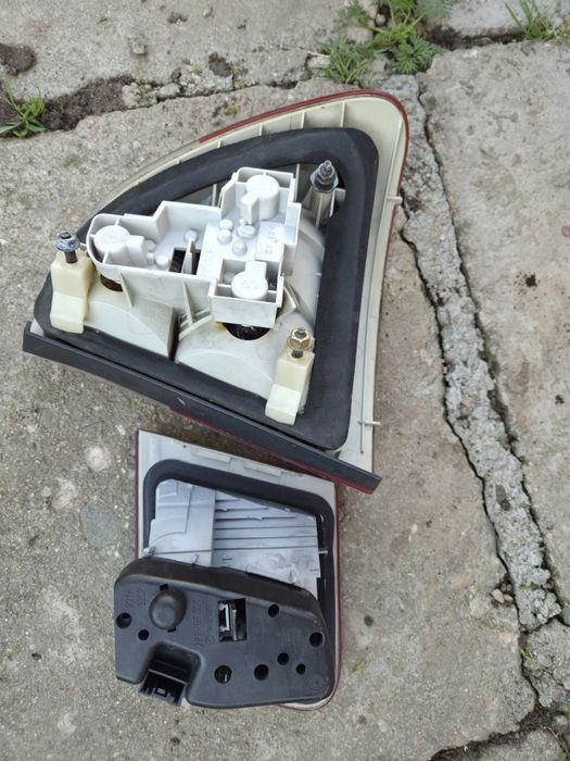 Triple/stopuri si oglinzi BMW e46 break
