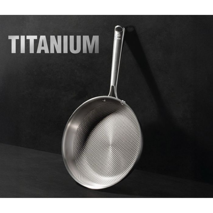 Титаниев тиган, трислоен, незалепващ, Ф24 Lacor