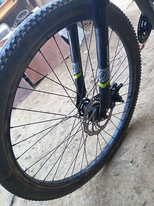 Vând sau schimb Bicicletă roți 26