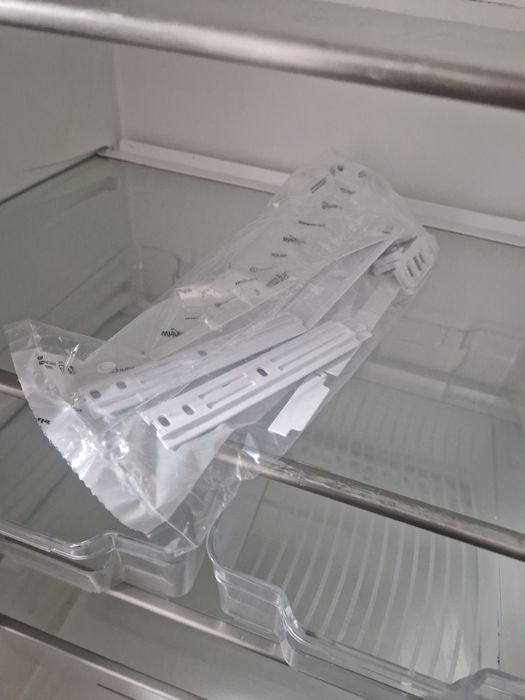 Хладилник за вграждане Siemens A++