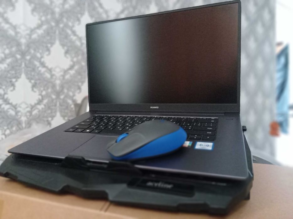 Ноутбук  HUAWEI Matebook D 15