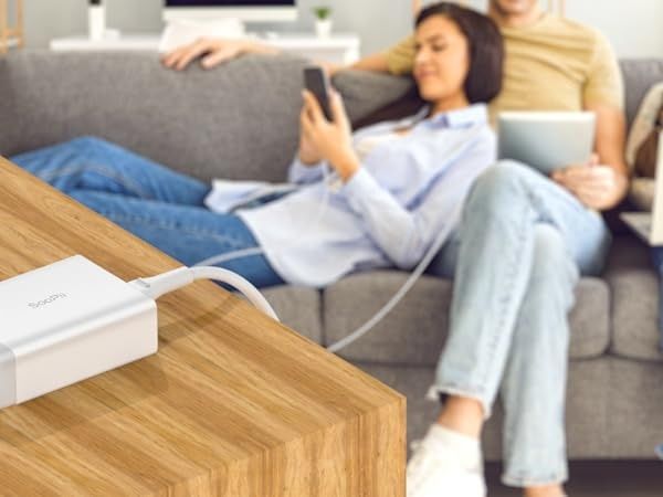 SooPii 40W USB зарядно за зареждане 4-портова USB зарядна станция