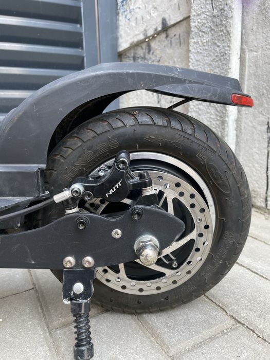 Vînd trotinetă electrică WizZard