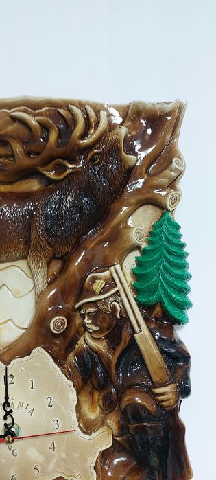 Ceas de perete vanatoare