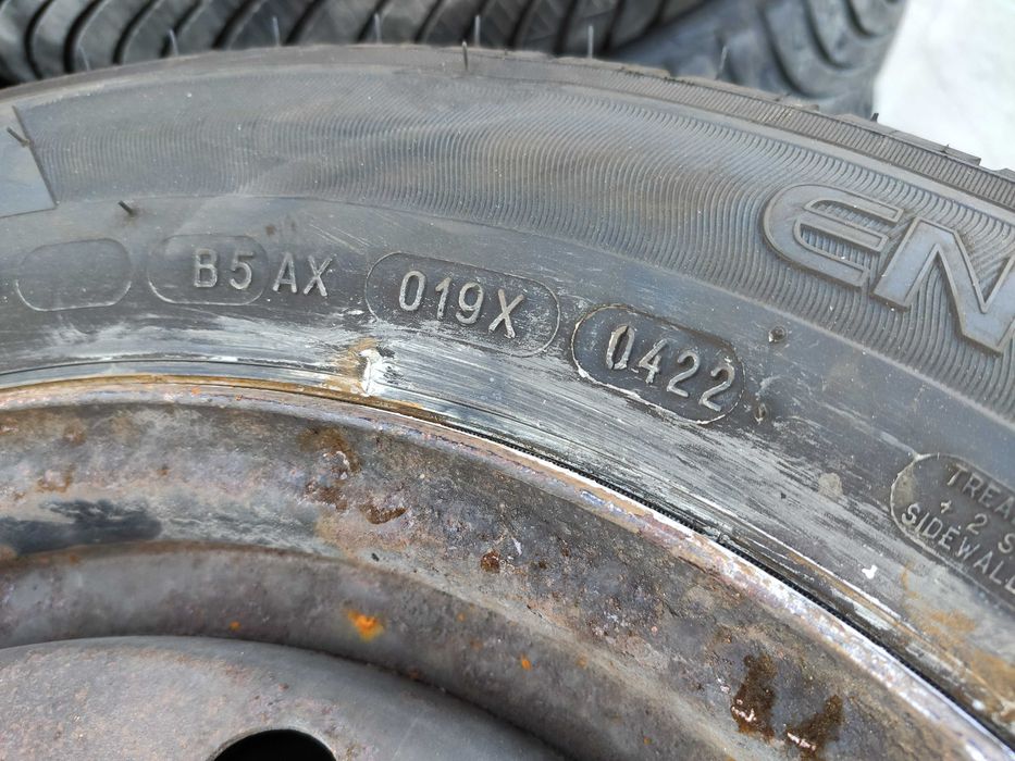 2бр Като нови летни гуми 165 70 14 - Michelin - DOT 2022
