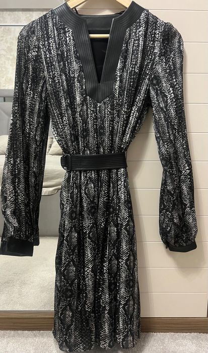 Вечерна Рокля guess