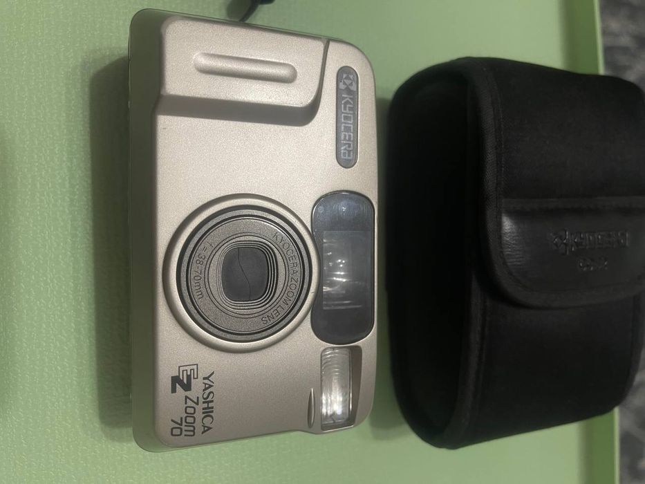 Продам Yashica zoom 70