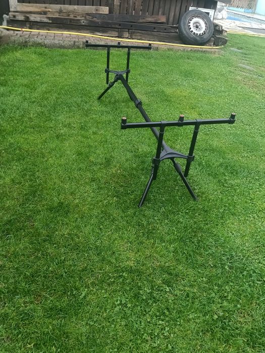 Rod pod Delphin Bronx