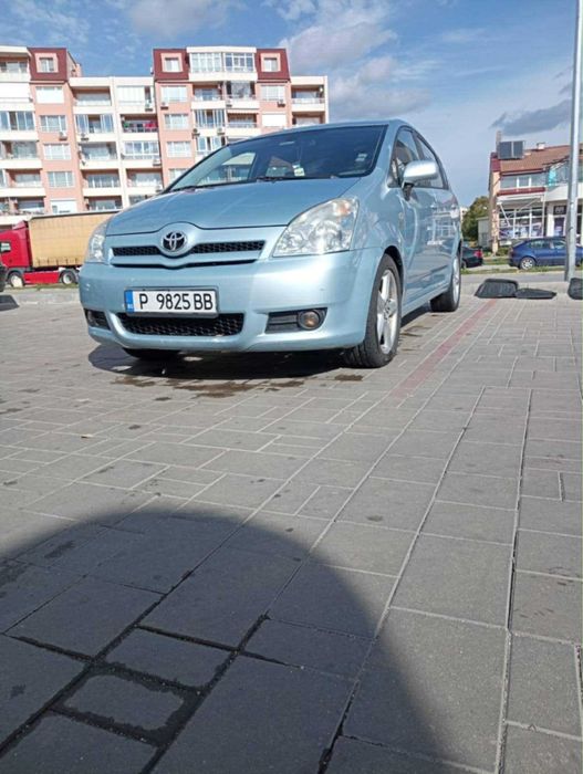 Toyota corolla verso 2.2 d-cat 177