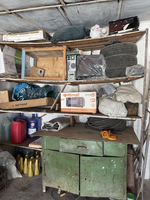 Avtoturargoh/garaj Sotiladi! Продается гараж в городе Наваи