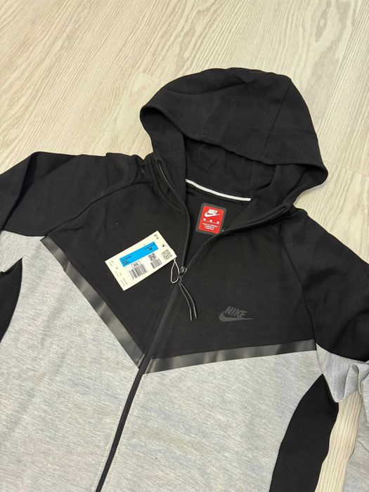 Trening Nike TECH Fleece Negru Gri 2024 - Set Complet Bumbac
