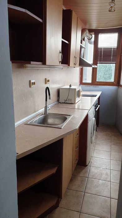 Дава се под наем Двустаен апартамент в Варна, Аспарухово - 50 кв.м за 306 € - Снимка #2