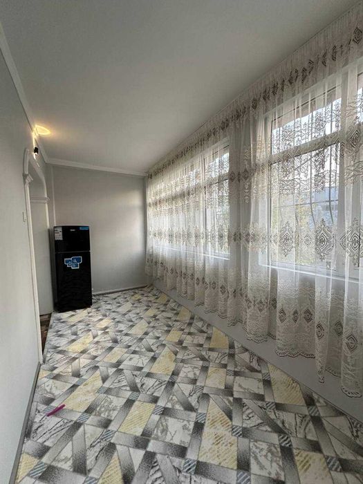 2х ком. квартира на 2 этаже в кирпичном доме с 6м балконом, Вокзал