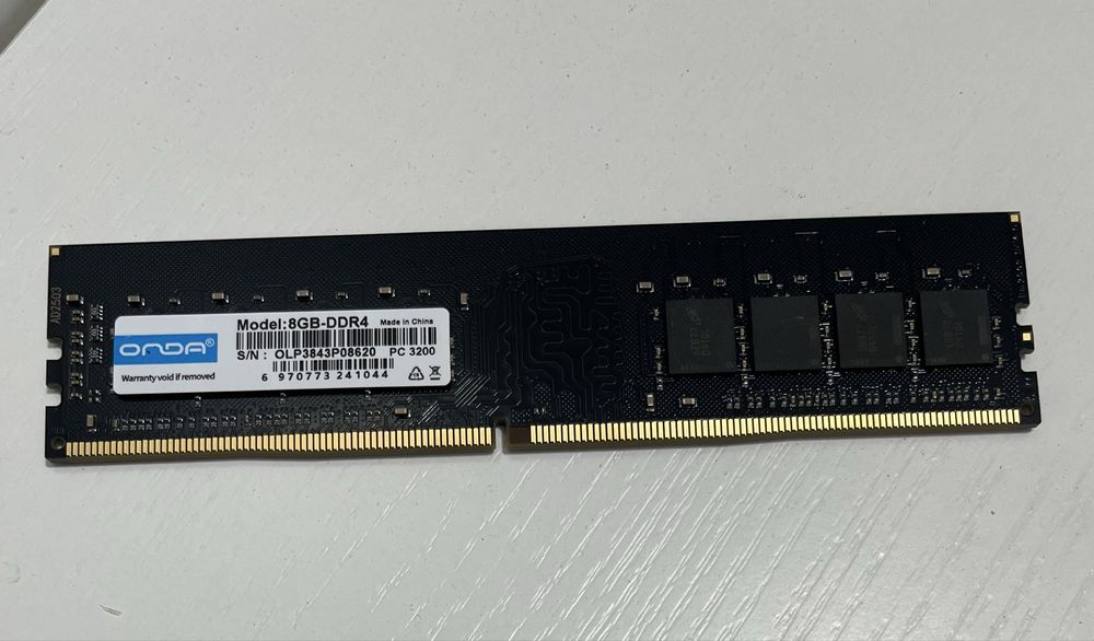 Продам озу 8gb ddr4