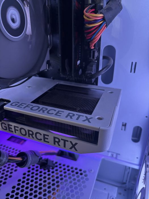 Rtx 4060 aero gigabyte 8gb