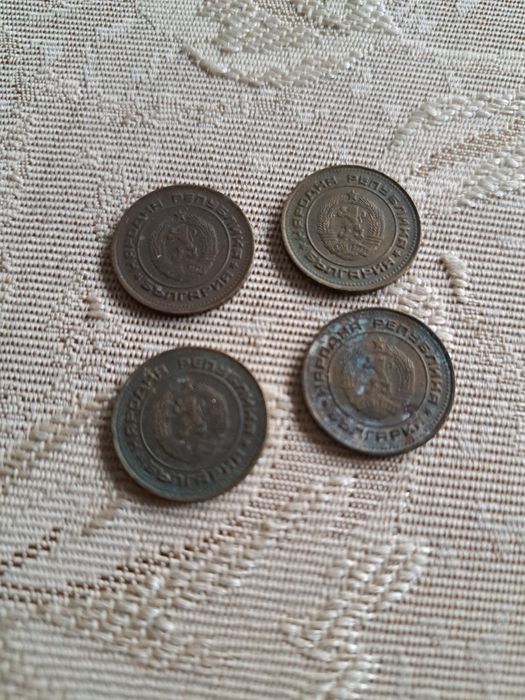 Стари български монети