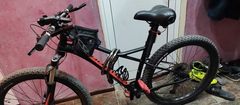 Алуминиев велосипед Specialized Ruze L размер. 27.5 цола 12 скорости