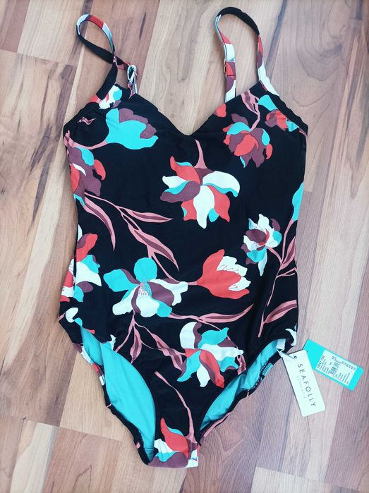 Seafolly /Triumph /Esprit цял бански